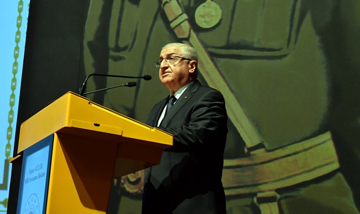 Wezîrê Tirk: Di êrîsên asmanî de 150 çekdarên PKK û HSDê hatine kustin