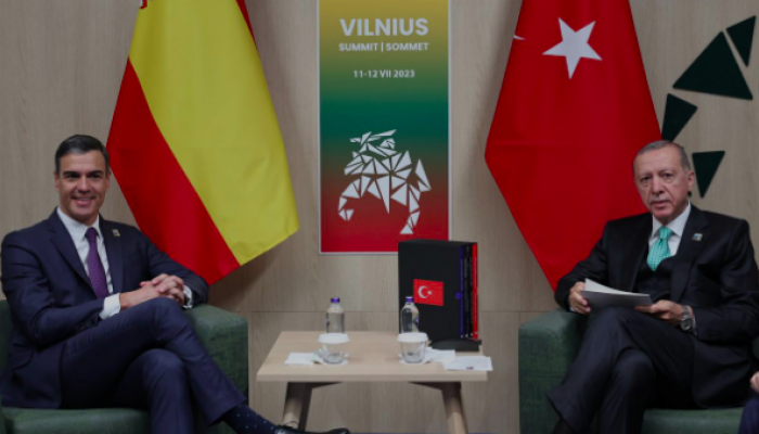 Erdogan û serokwezîrê Îspanyayê Sanchez bi telefonê axifîn