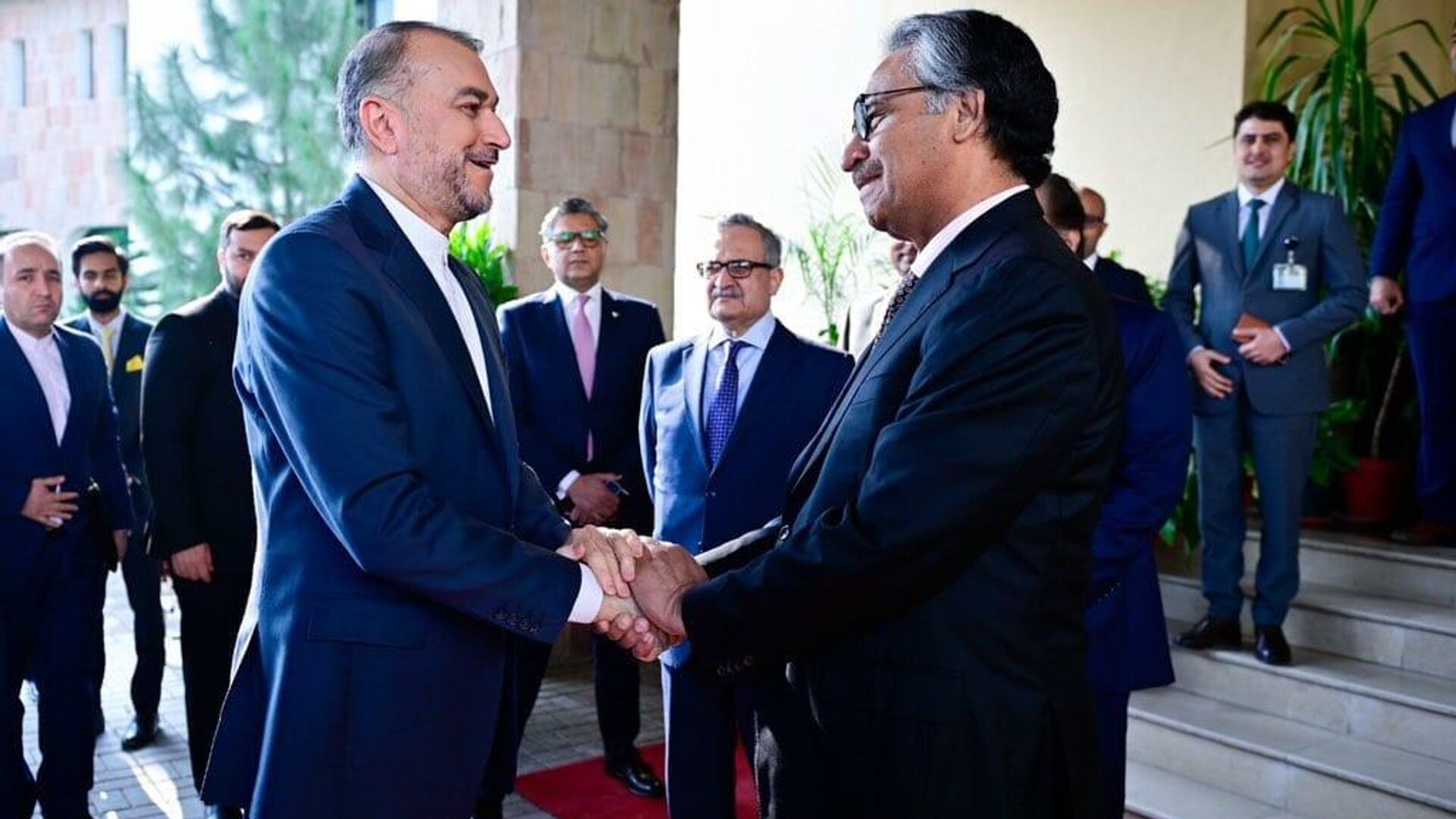 Wezîrê karên derve yê Îranê Abdullahiyan çû Pakistanê