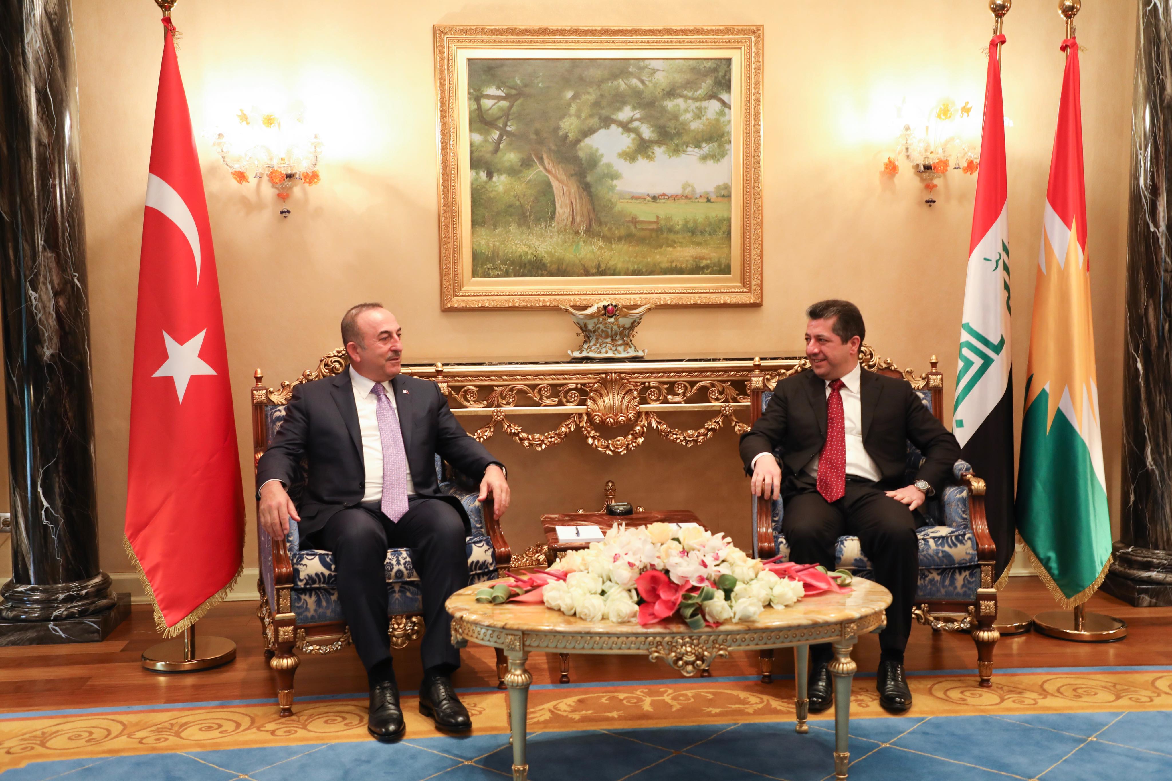 Pistî civîna Mesrûr Barzanî û Çavusoglu daxuyanî: Tirkiye amade ye...