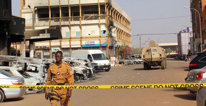 Êrîs birin ser 2 gundan û 43 kesan kustin