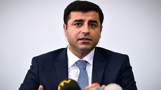 Demirtas: Di navbera min û Ocalan de têkosîna desthilatiyê nîne