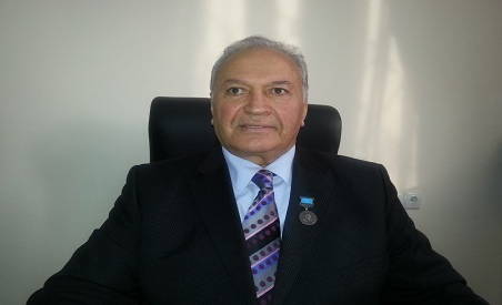 Kinyazê Îbrahîm pîrozbahî li Mîr Hazim Tehsîn Beg kir