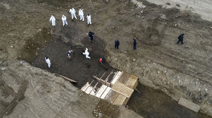 Kovid-19 kaynakli ölü sayisi Vietnam Savasi'ni geride birakti