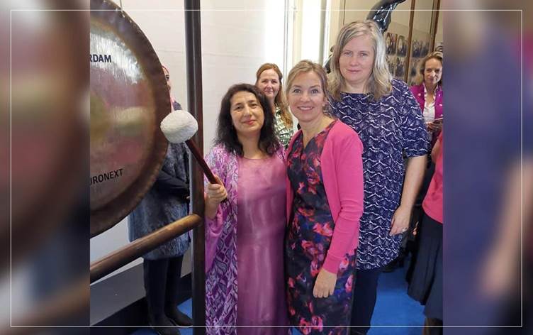 Kürt kadin Kraliyet Sövalyesi Nisani'na layik görüldü