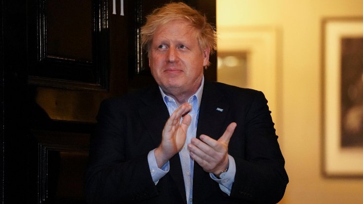 Salgini yenen Ingiltere Basbakani: Onlara borçluyum