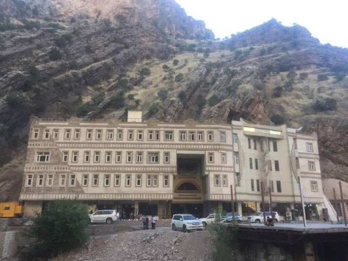 Kürdistan'dan örnek davranis: Otelini coronavirüs için hükümete verdi