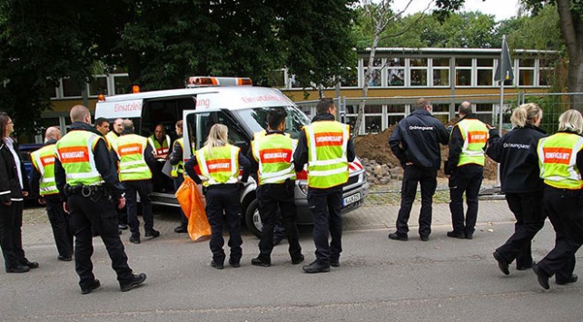 Almanya’da Ikinci Dünya Savasi’ndan kalma bomba patladi