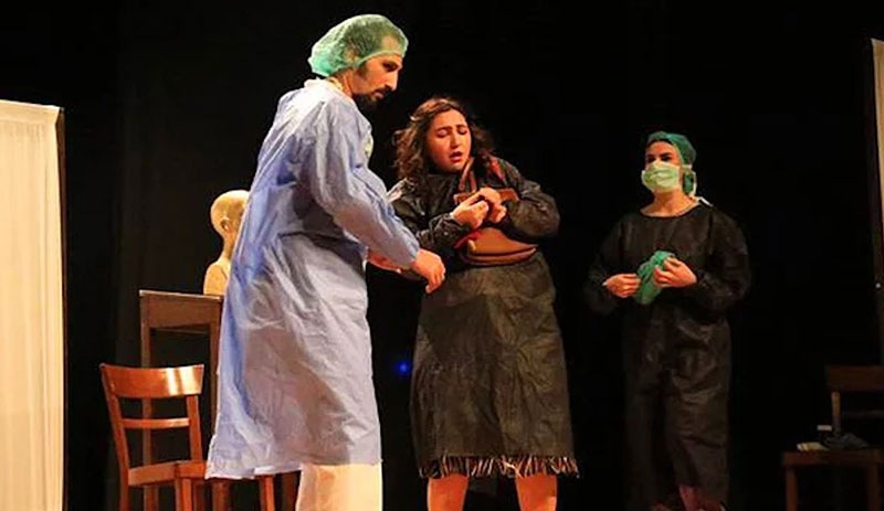 Kürtçe tiyatro oyunu Urfa ve ilçelerinde süresiz olarak yasaklandi