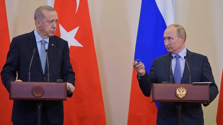 Putin ve Erdogan; Karabag, Libya ve Suriye’yi görüstü