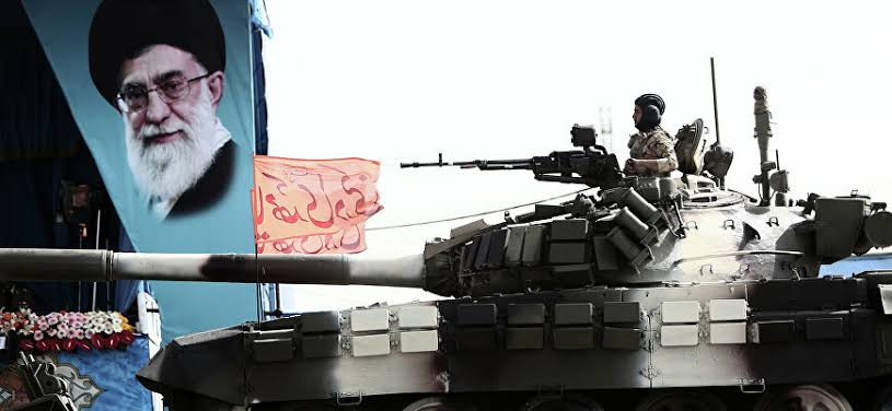 Iran’dan sinira askeri sevkiyat: Büyük askeri konvoy görüntülendi!