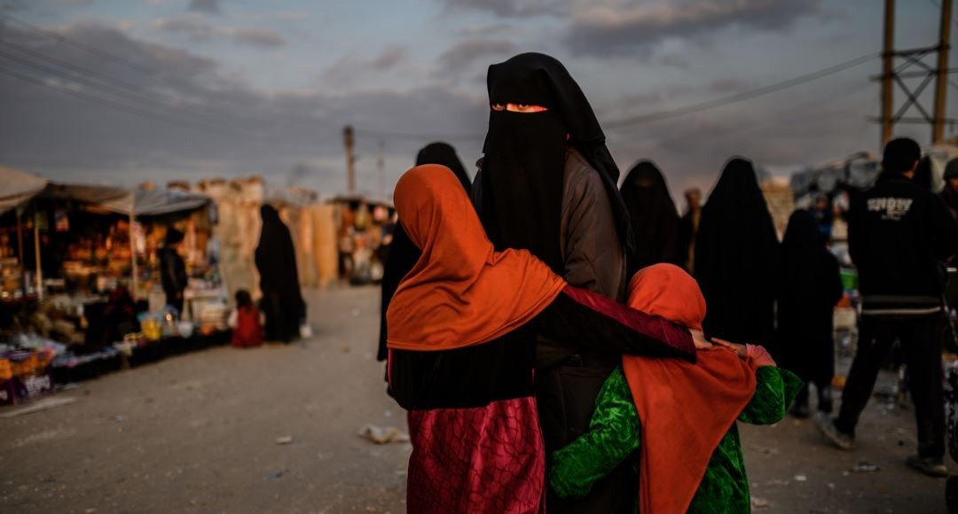 Rûsyayê 19 zarokên rûsî yên malbatên DAISê ji kampên Rojava wergirtin