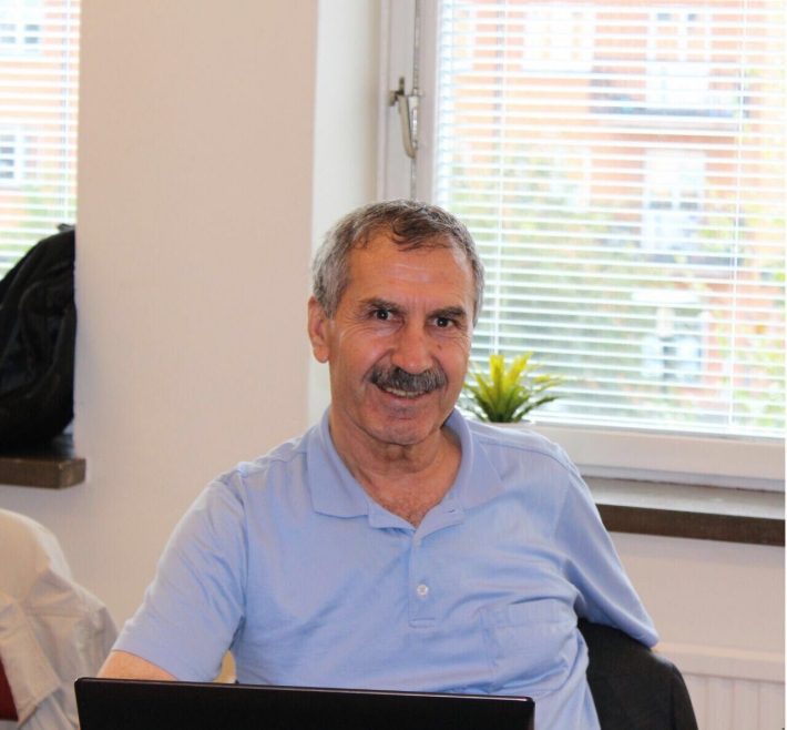 Kürt siyasetçi Hamit Kiliçaslan topraga verildi