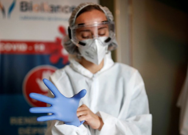 Uzmanlar: Kovid-19 insan cildi üzerinde 9 saat kaliyor