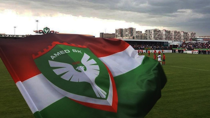 Amedspor: Biz yillardir irkçiliga maruz kaliyoruz, bizi anliyor musunuz?