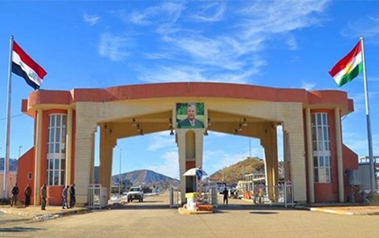 Qedexeya çûnûhatinê dîsa li deriyê sînorê Basmax hat dirêjkirin