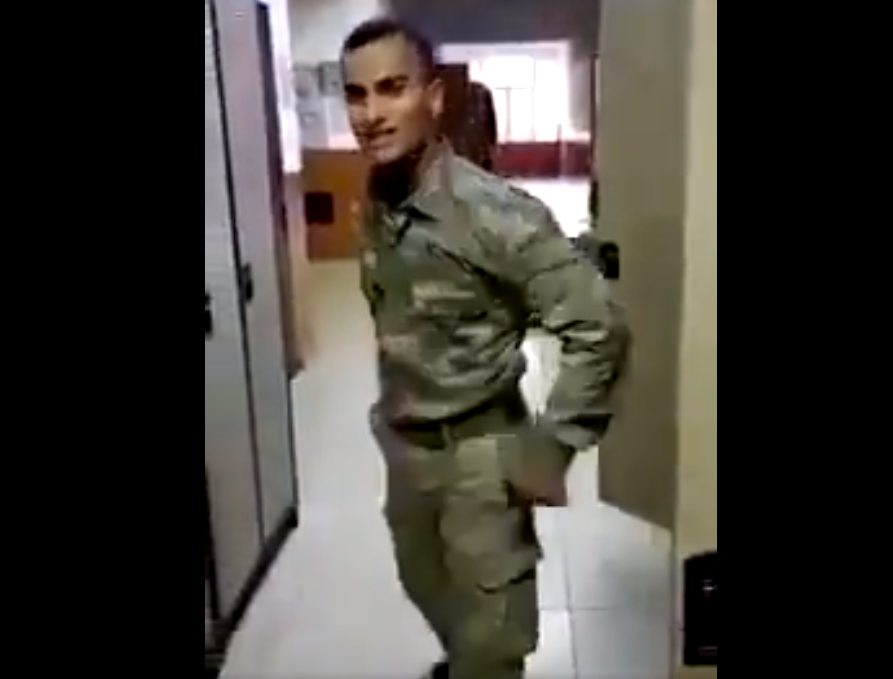 Kürtçe sarki söyleyen askere sorusturma iddiasi!