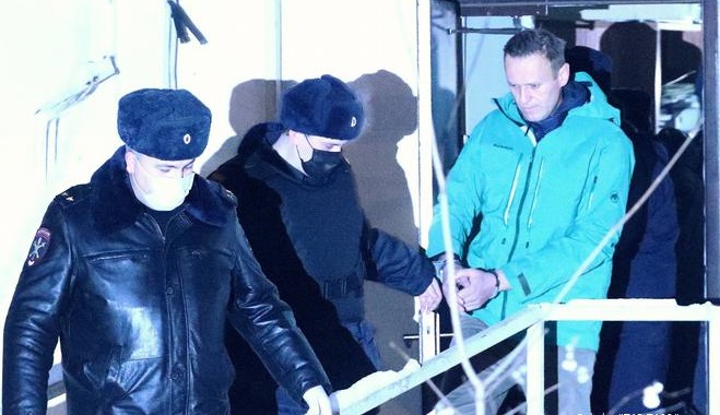 Tutuklanan Rus muhalif liderden sokaga çikma çagrisi!