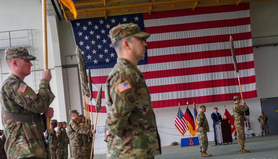 Biden'in Almanya'daki askerlere iliskin kararina Berlin'den yanit