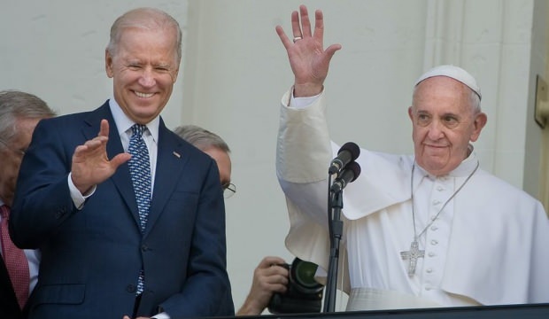 Biden: Papa’nin ziyareti tüm dünya için umudun sembolü