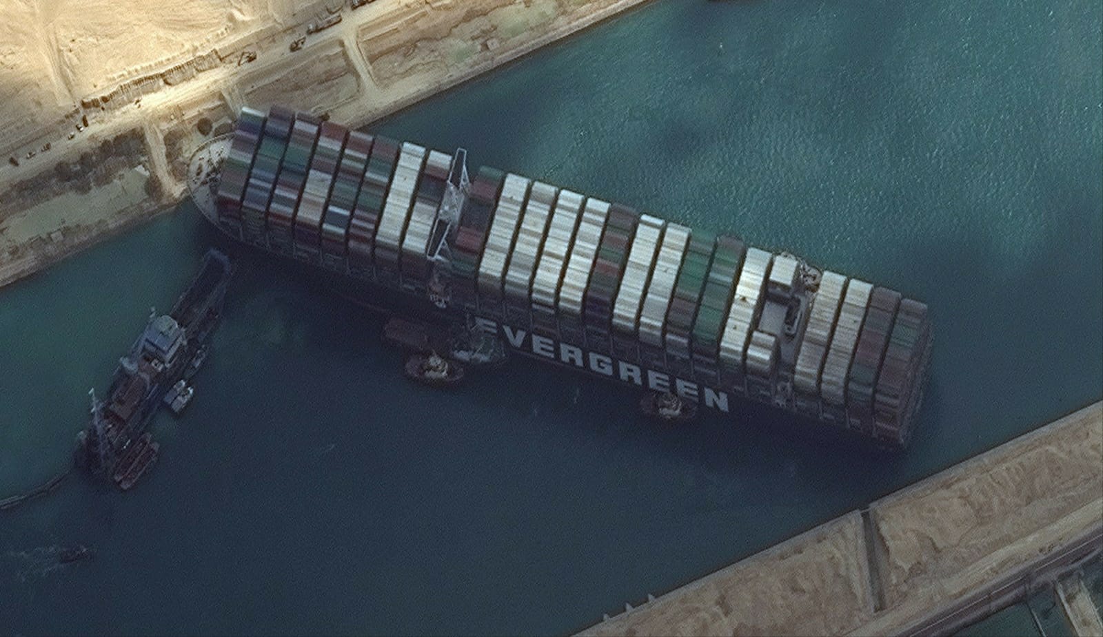 Gemi Süveys Kanalini felce ugratti: Tüm gözler orada!