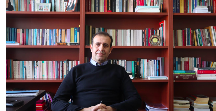 RÖPORTAJ | Coskun: Kürtler, uygulanan tüm siyasete ragmen kimliklerini korudular