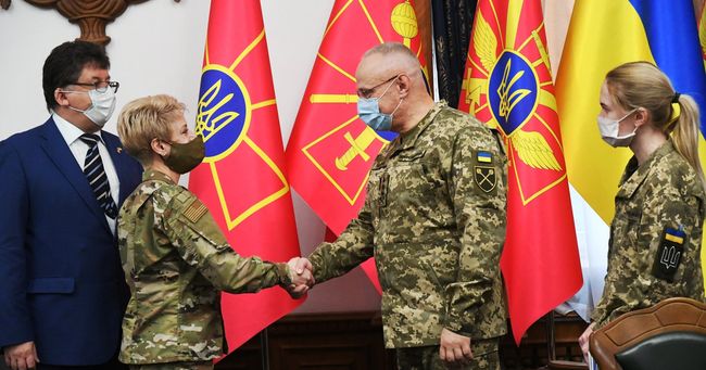 ABD askeri heyeti, Ukrayna'daki kriz bölgesinde!