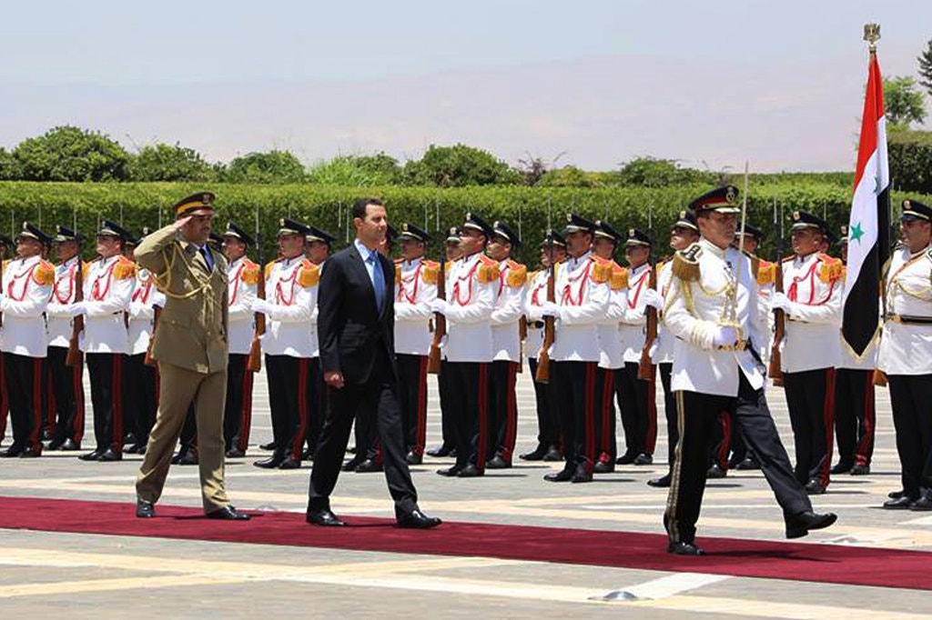 Baskanlik yemini eden Esad’dan Suriyelilere “geri dönün” çagrisi!