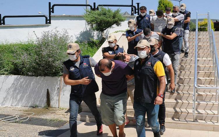 Mugla'da HDP binasina saldiran kisi tutuklandi!
