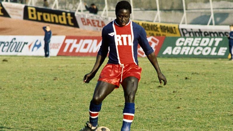 39 sene komada olan Fransiz milli futbolcu hayatini kaybetti