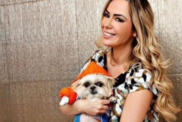 Ünlü Model, vasiyetinde servetini köpegine birakacagini açikladi!