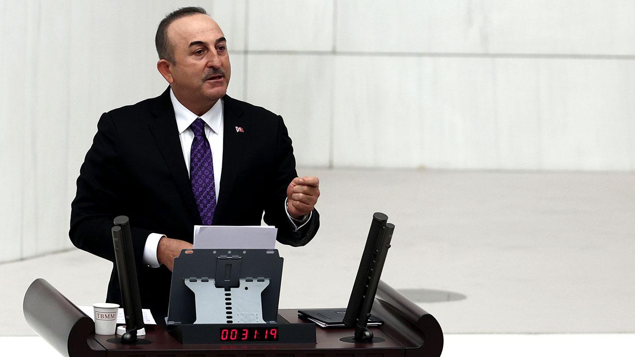 HDP’li vekilden Çavusoglu’na Sengal tepkisi!