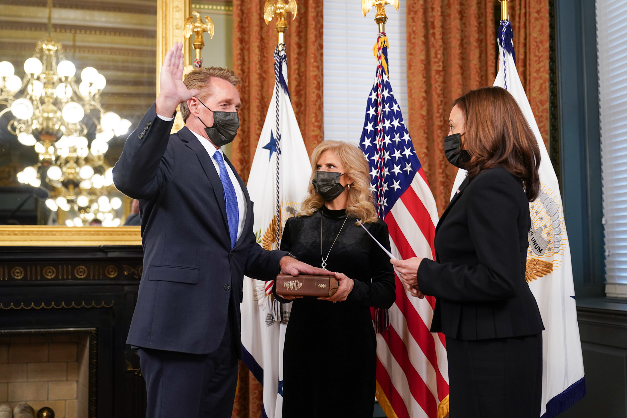 ABD’nin yeni Ankara Büyükelçisi Flake yemin etti!