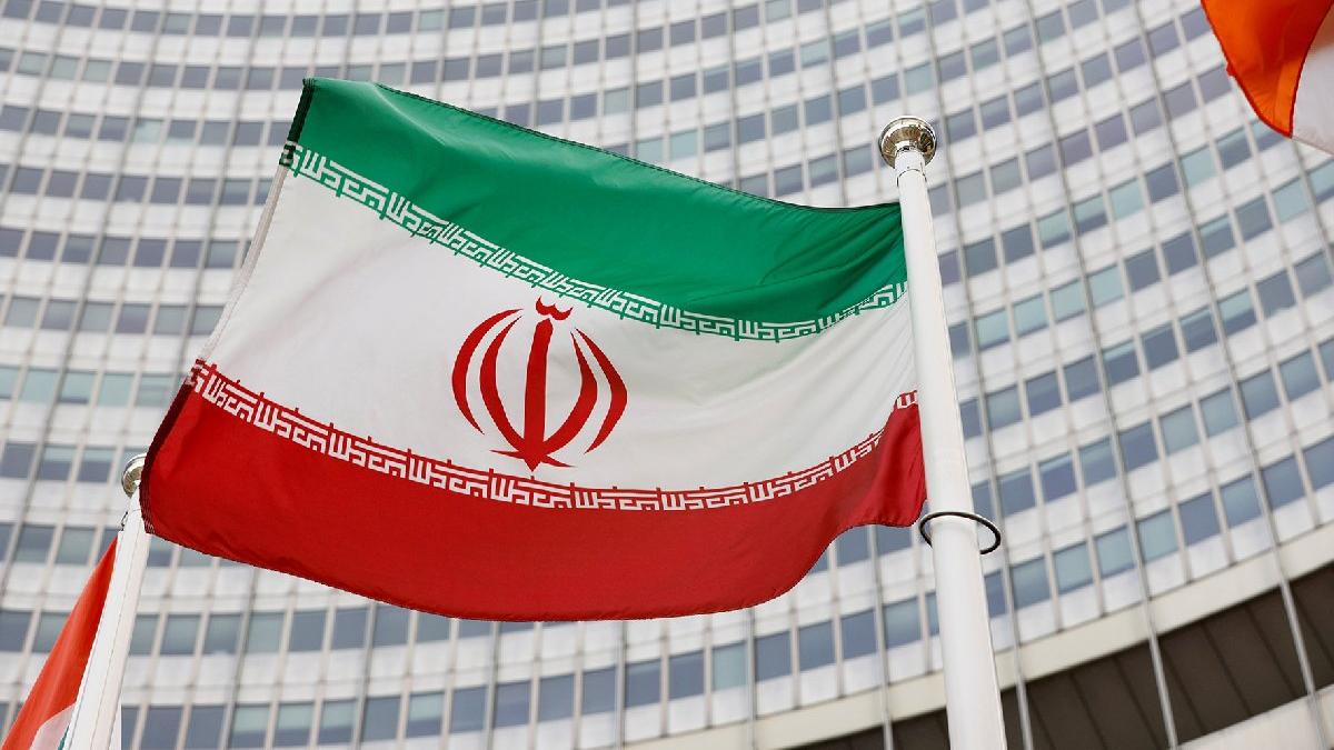 Iran Egitim ve Ögretim Bakani, zehirlenme vakalari nedeniyle özür diledi