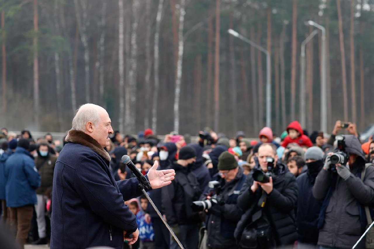 Belarus lideri Lukasenko: Erdogan bu zavalli insanlar için para bulacaktir!
