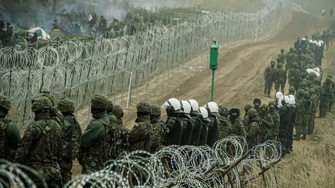 Irak'tan Belarus açiklamasi: 325 kisi geri dönüyor!