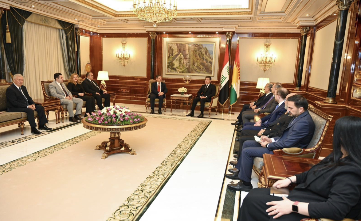 Neçirvan Barzani Romanya Senatosu heyetini kabul etti