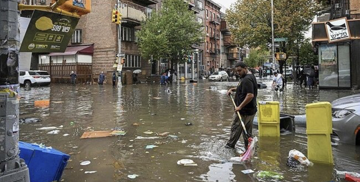 New York'ta acil durum ilan edildi