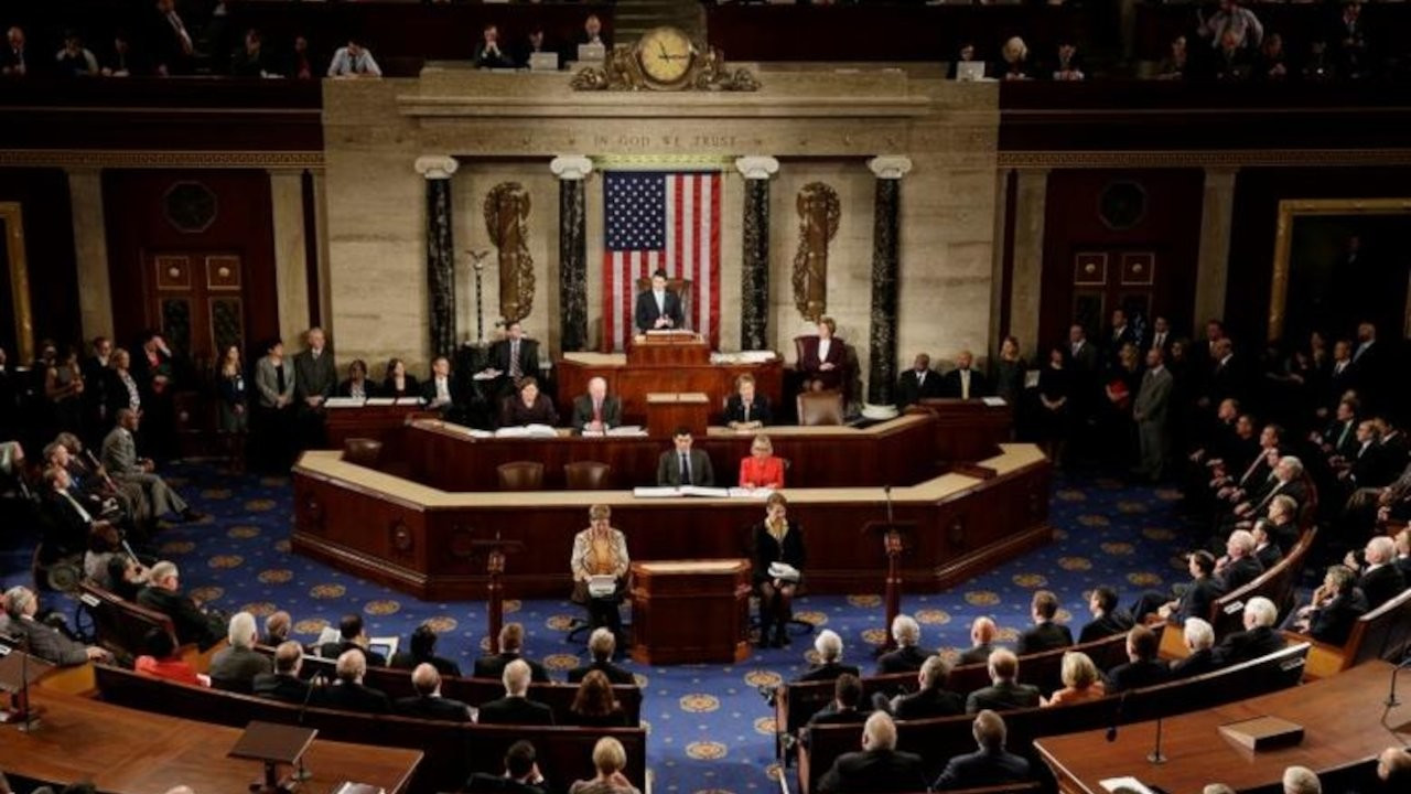 ABD Temsilciler Meclisi, Ukrayna'ya yeni yardimi onayladi