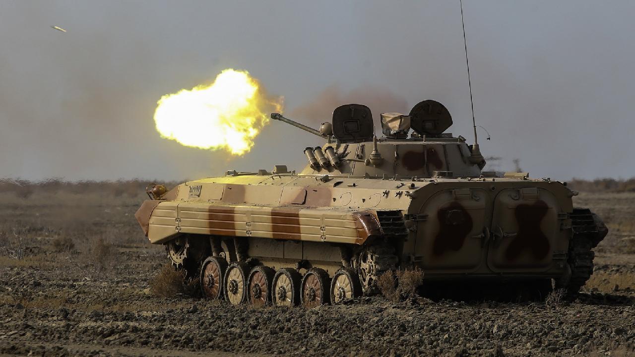 Iran ordusu genis çapli tatbikata basladi!