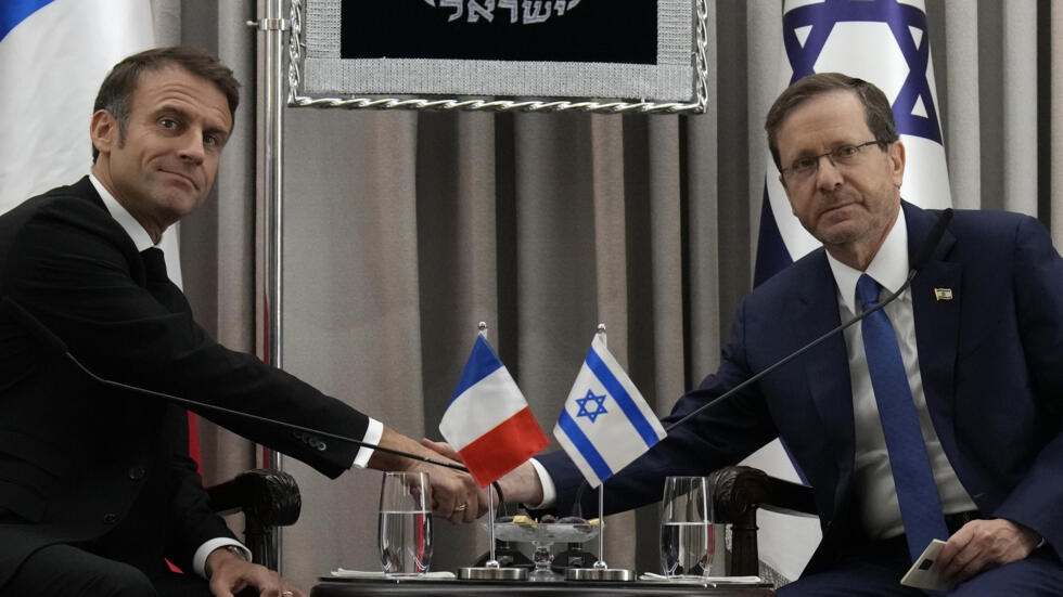 Fransa lideri Macron Israil’de! Mekidasi Herzog ile ortak açiklamalar