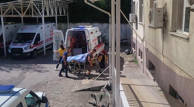 Trabzon'da irkçi saldiri! Kürtçe konusan isçilere saldirdilar!