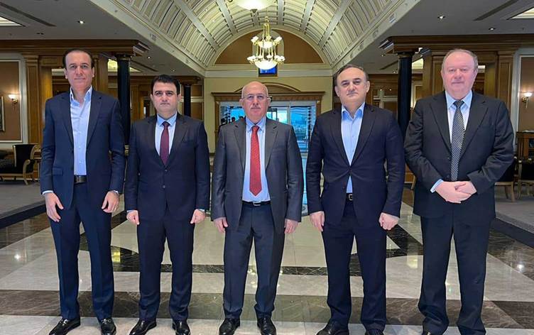 Sanda Kurdistanê diçe Bexdayê