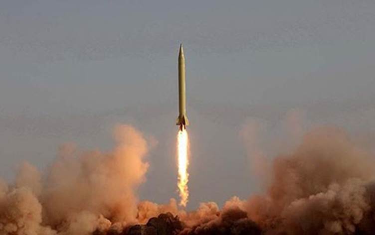 Iran’dan balistik füze denemesi!