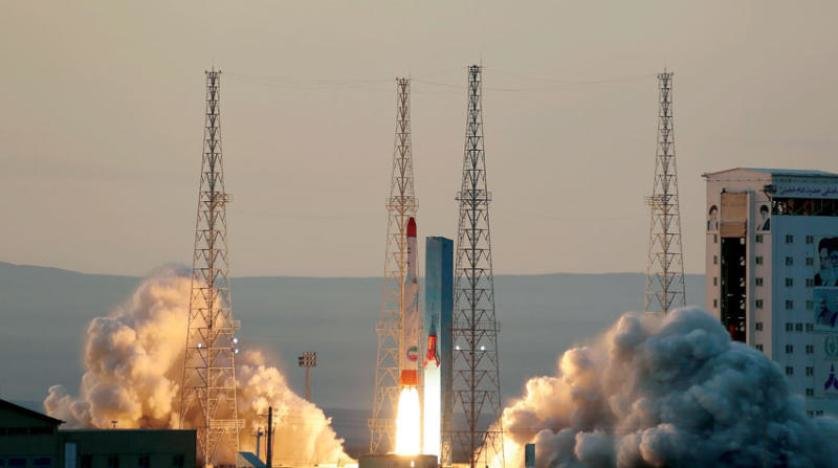 ‘O ülke’ arastirma uydusunu uzaya firlatti