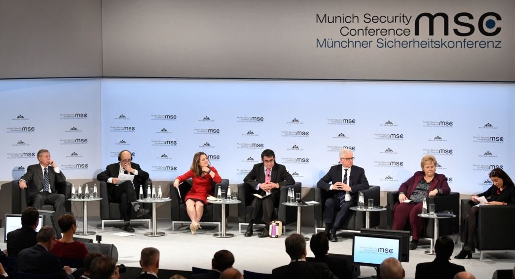 Münih Güvenlik Zirvesi basladi: Gündem yogun...