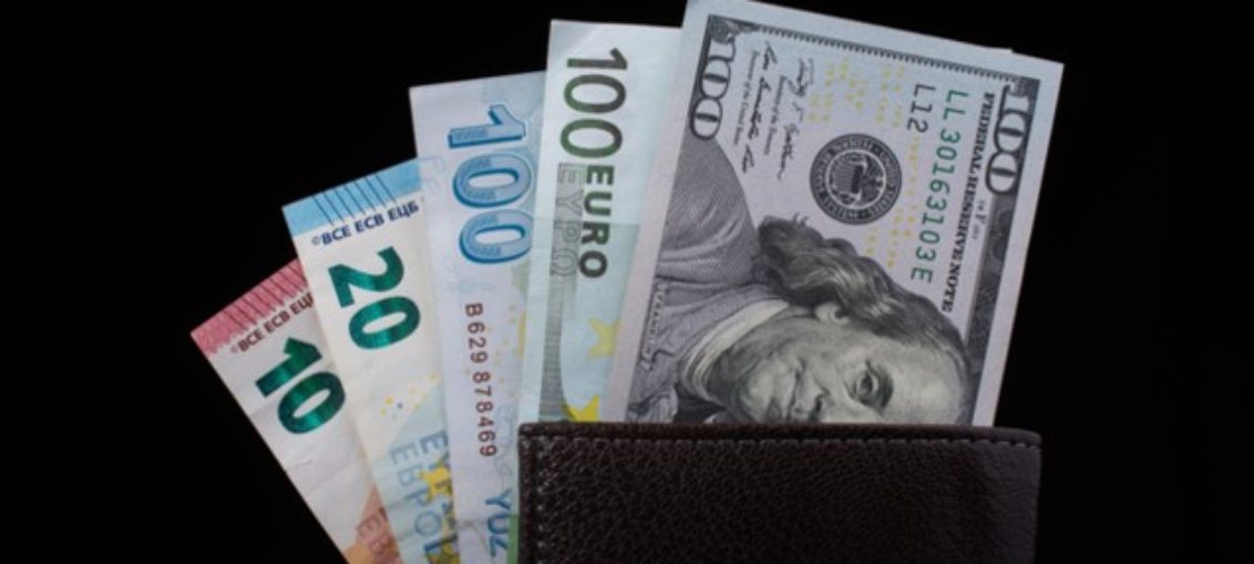 Seçim öncesi Dolar ve Euro'da hareketlenme