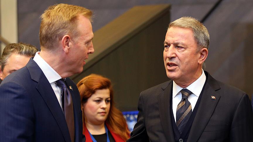 Akar ve Shanahan, S-400 ve güvenli bölgeyi görüstü