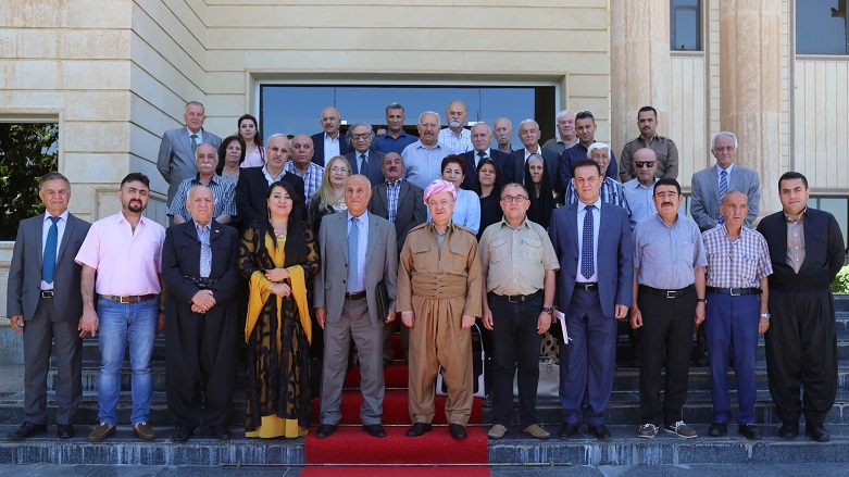 Baskan Barzani: “Aydin-sanatçi, toplumun en etkili parçasidir”