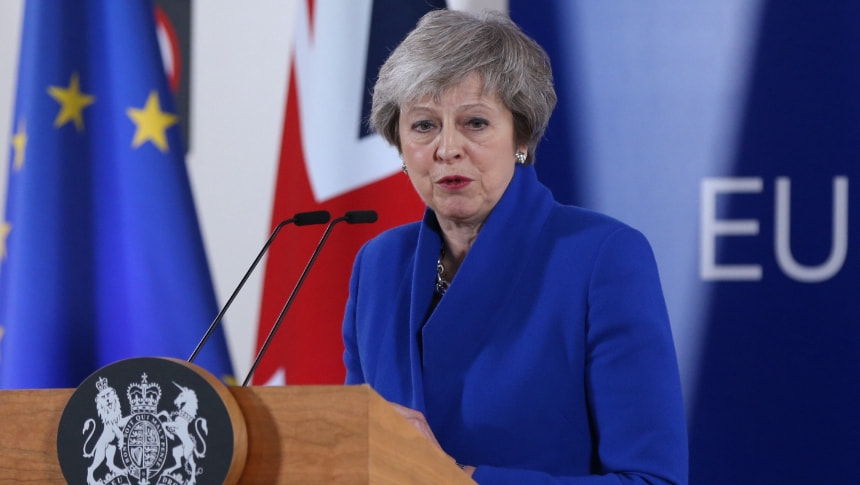 Ingiltere Basbakani May, görevini birakti